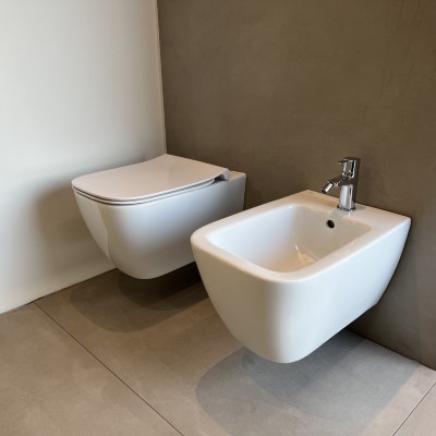 Ideal Standard: Serie i.life B sospesa